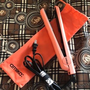 amika Strand Perfect Ceramic Styler